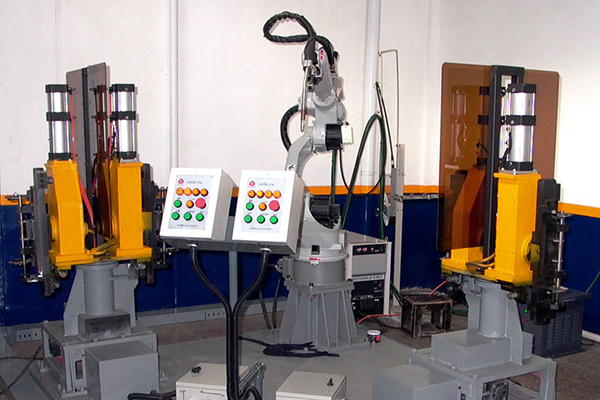機器人焊接工作站